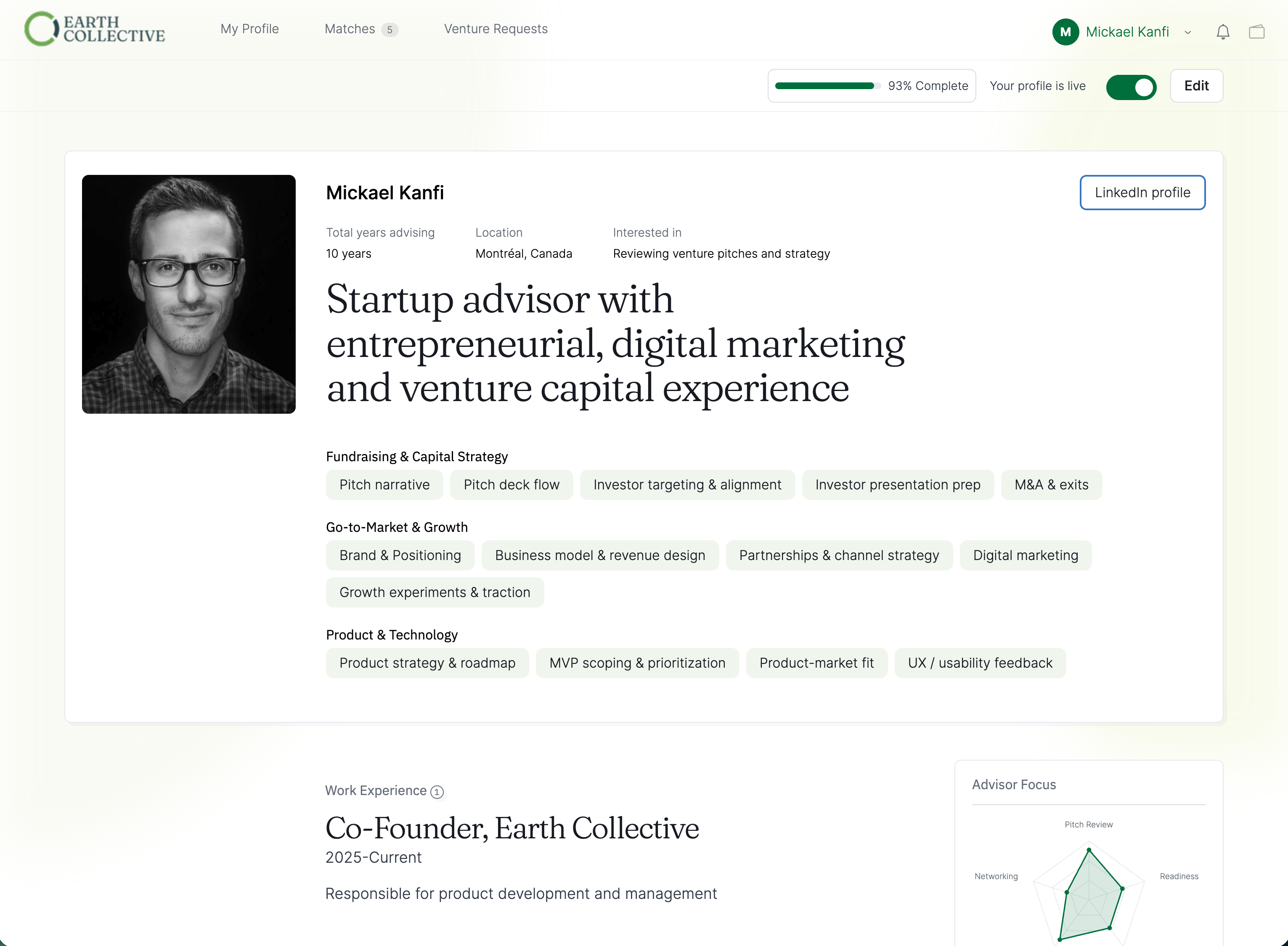 Advisor public profile visible to founders